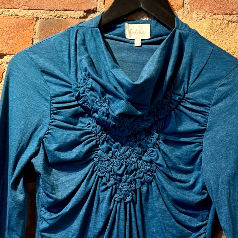Anthropologie Deletta Blue Ruched Blouse with Three Quarter Sleeves. Size: Small